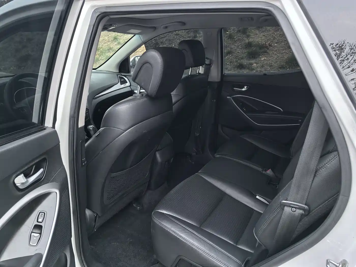 Hyundai Santa Fe 2013 Facelift 2.0T Automatic 4WD Top фото 6