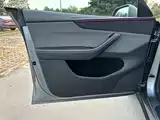 Фото 13 - Tesla Model Y