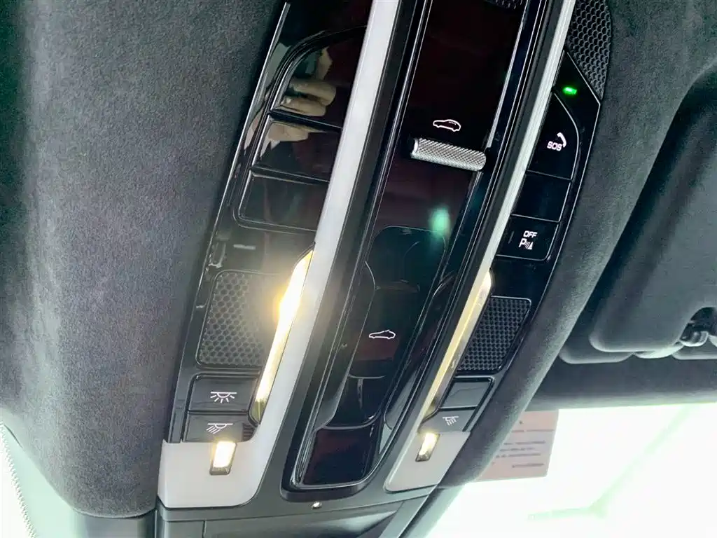Porsche Cayenne 2019 Cayenne 3.0T фото 25