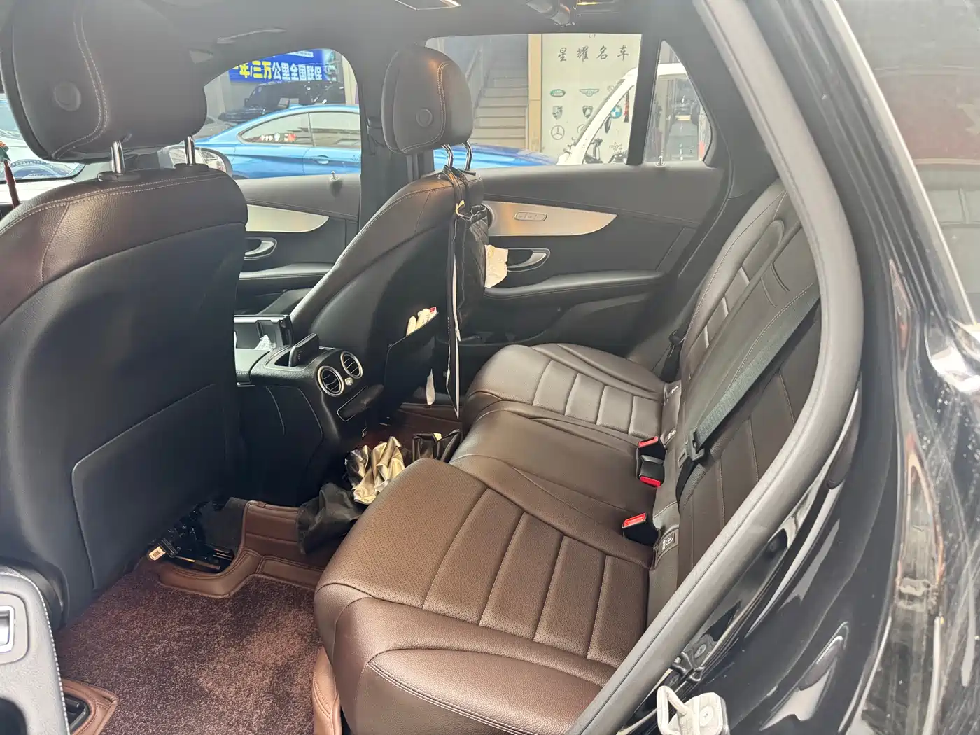 Mercedes-Benz GLC 2020 Facelift GLC 260 L 4MATIC Dynamic фото 4