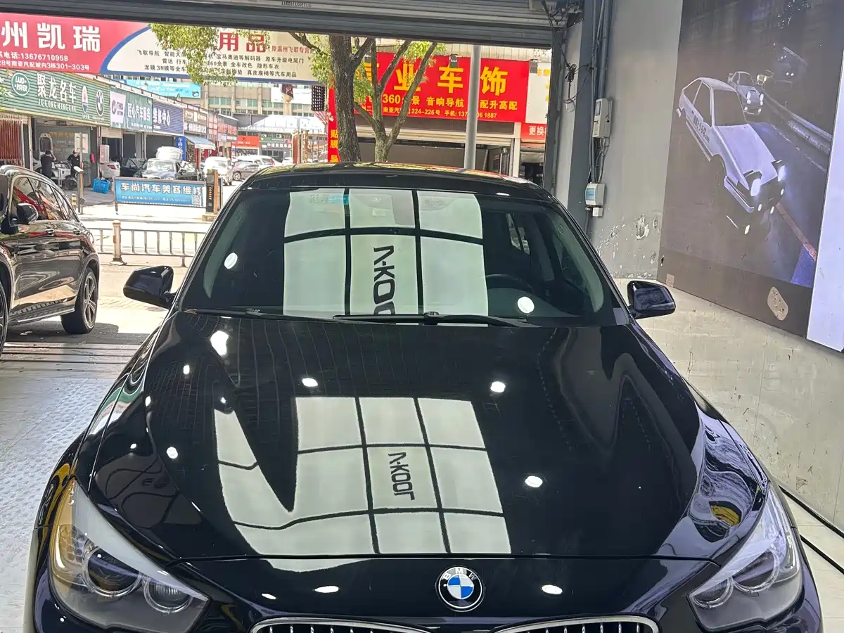 BMW 5 Series GT 2014 528i Luxury фото 2