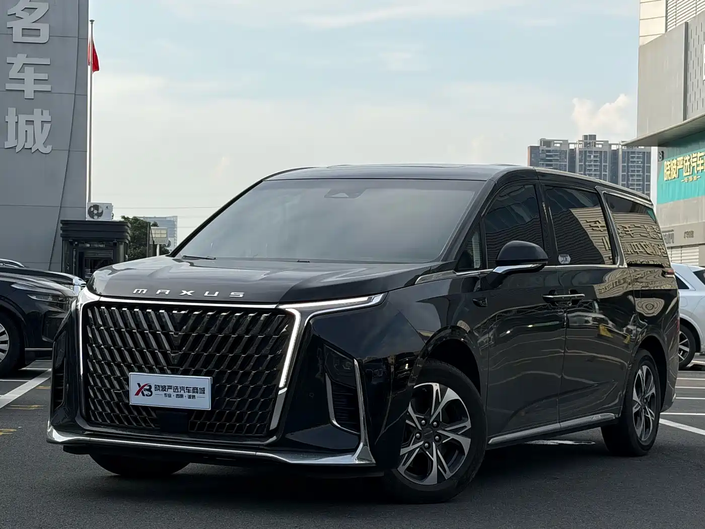 SAIC Maxus Maxus G90 2024 2023 2.0T Galaxy 7-seater