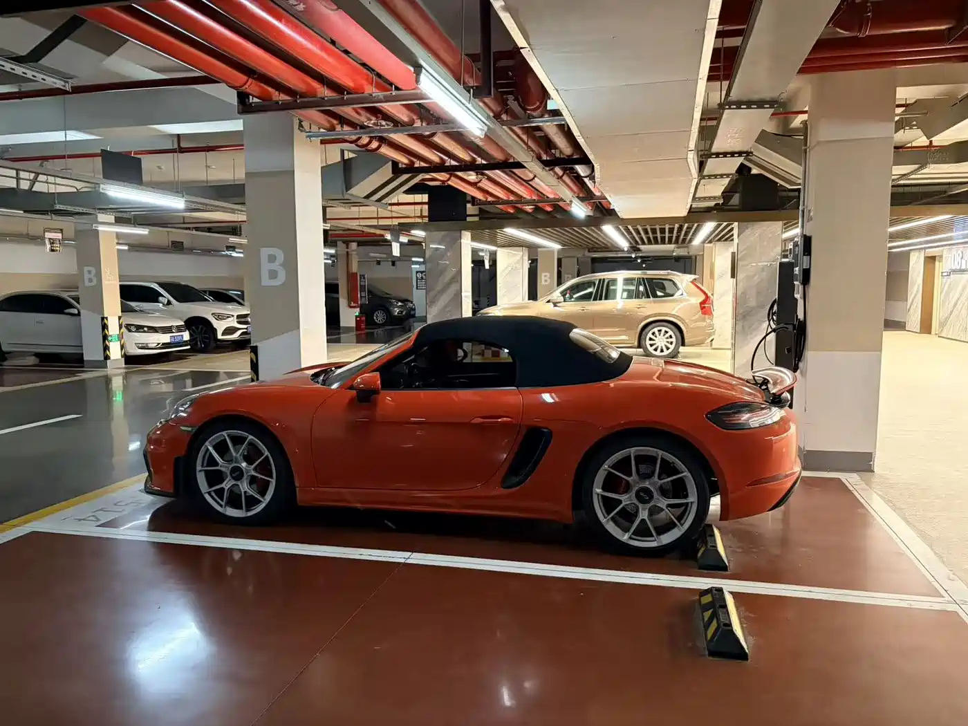 Porsche 718 2016 Boxster S 2.5T фото 4