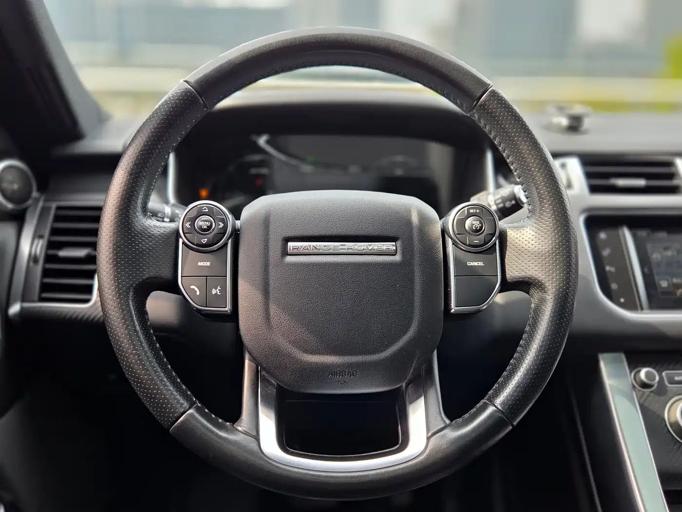 Land Rover Range Rover Sport фото 10