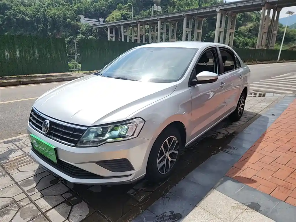 Volkswagen Jetta 2017 1.5L Automatic Fashion фото 2