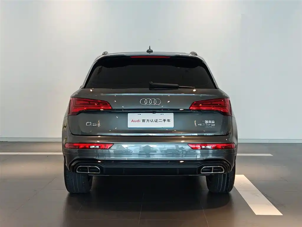 Audi Q5L 2024 Model 40 TFSI Luxury Dynamic фото 5