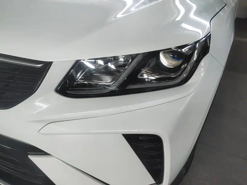 Geely Coolray 2025 2025 1.5L CVT Super Edition MAX