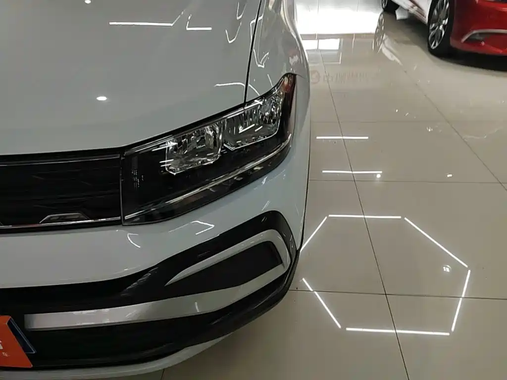 Photo 24 - Volkswagen T-Cross