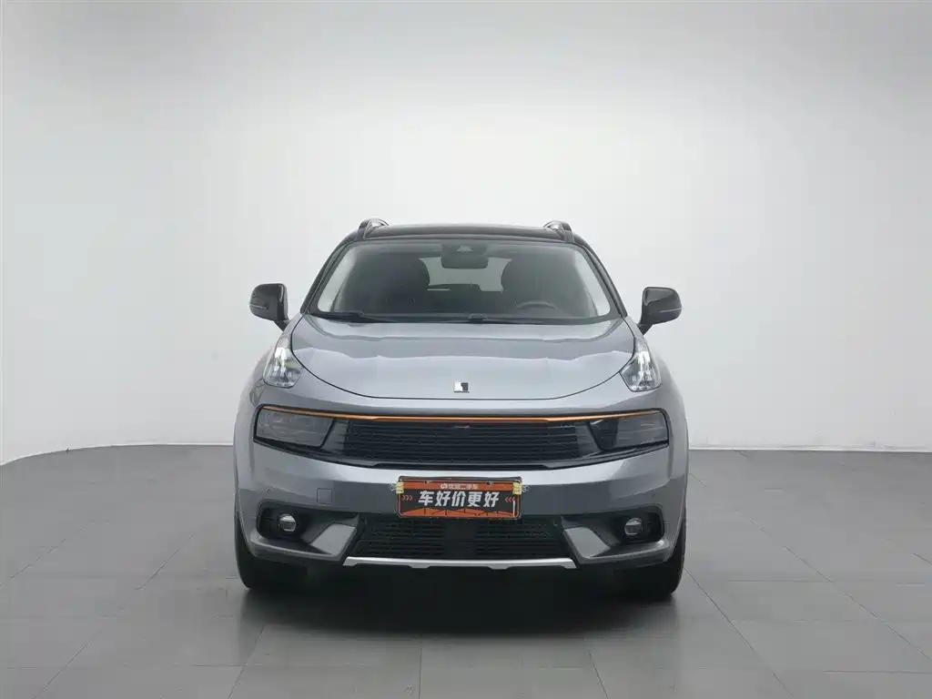 Lynk & Co 01 2017 2.0T AWD Time Limited Edition фото 3