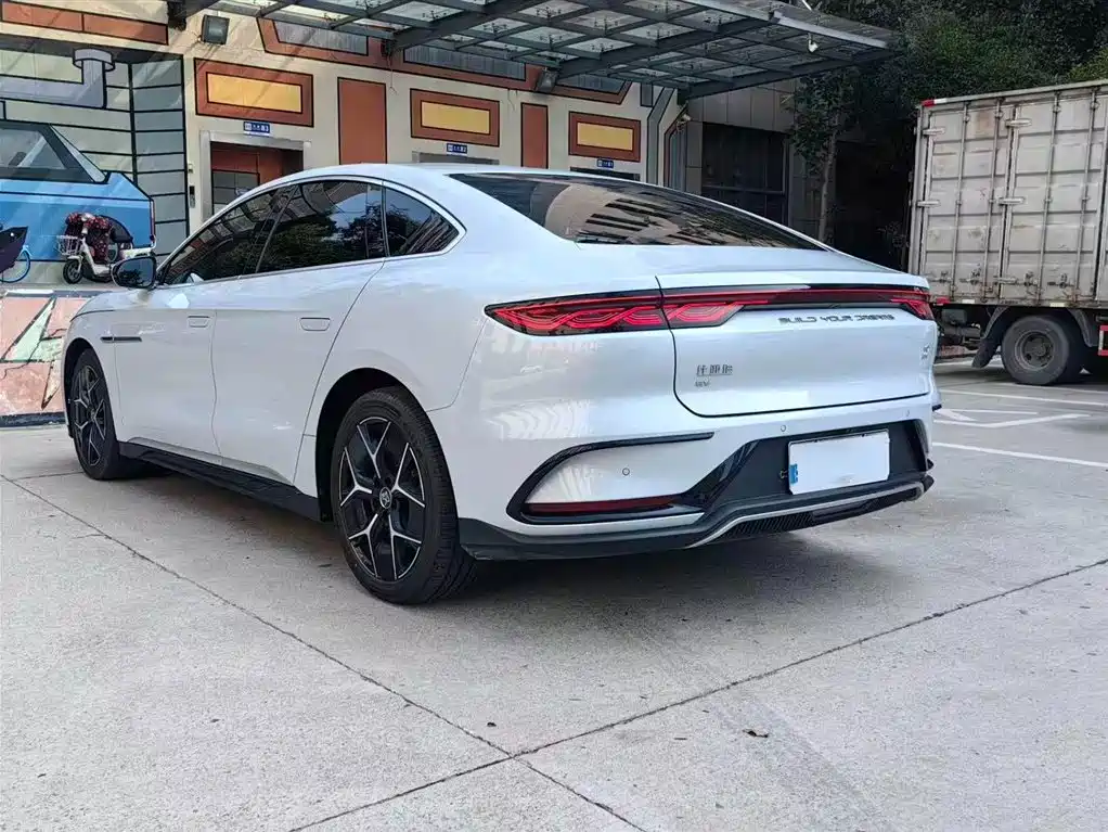 BYD Han 2024 EV Glory Edition 605KM FWD Premium фото 15