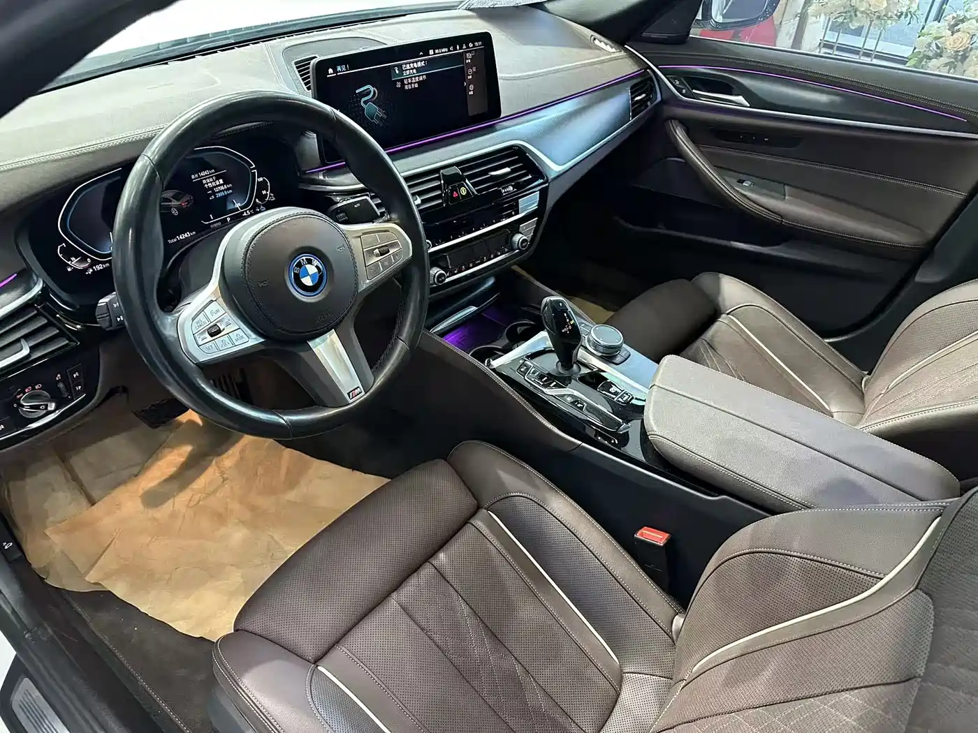 BMW 5 Series New Energy 2022 Model Facelift III 535Le Pioneer Edition M Sport Package фото 11