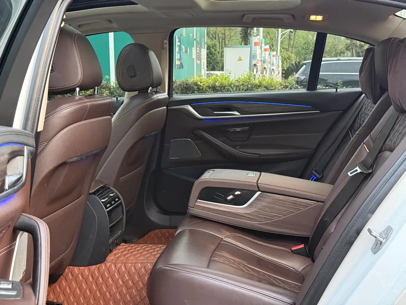 BMW 5 Series 2019 530Li Leading Luxury Package фото 13
