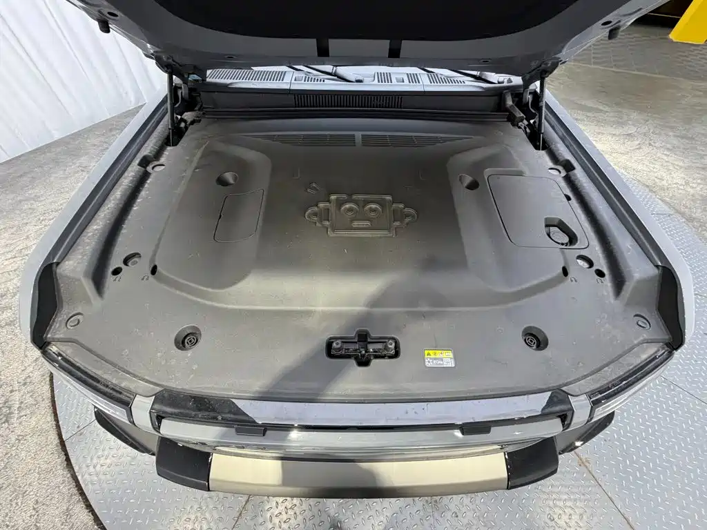 iCAR V27 2026 2026 200KM AWD Falcon 500