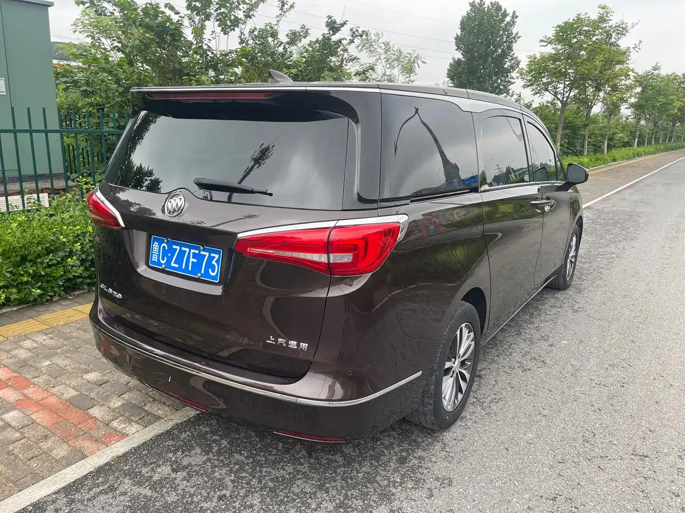 Buick GL8 2017 ES 28T Luxury China V фото 5