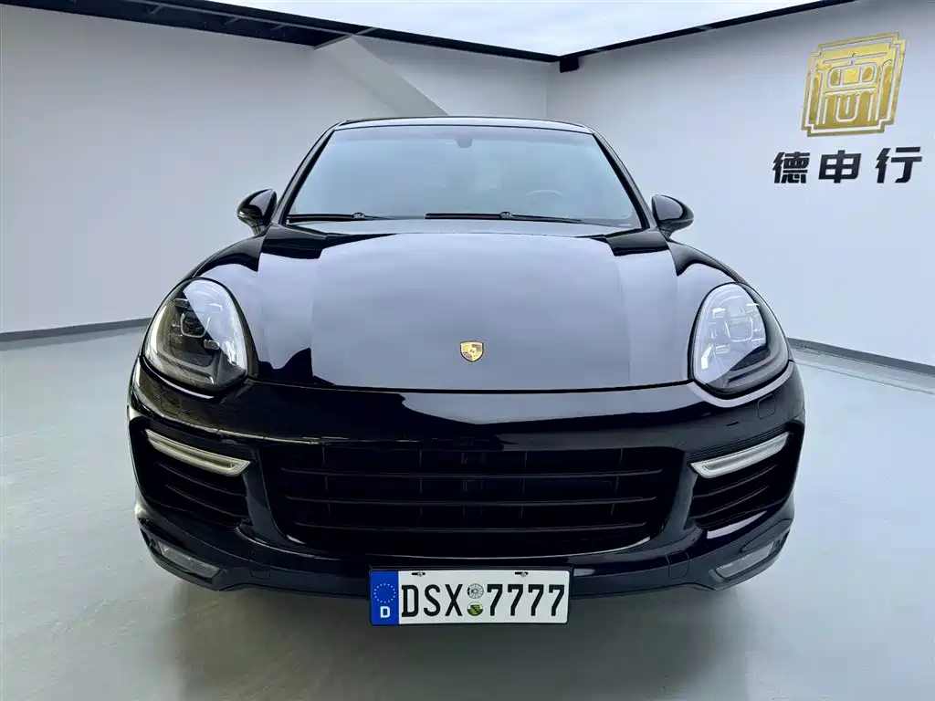 Porsche Cayenne 2015 Cayenne Turbo 4.8T фото 2