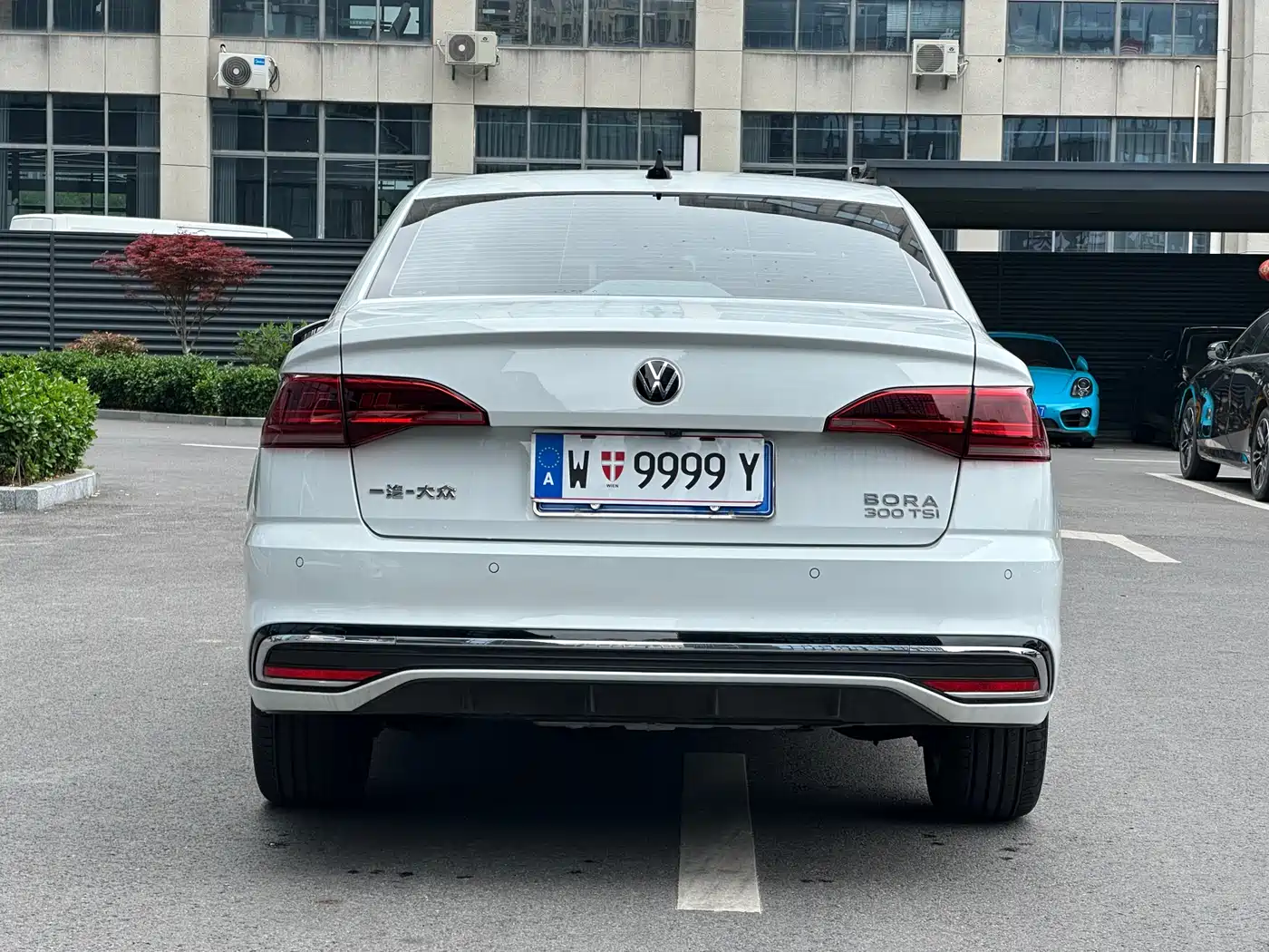 VOLKSWAGEN BORA