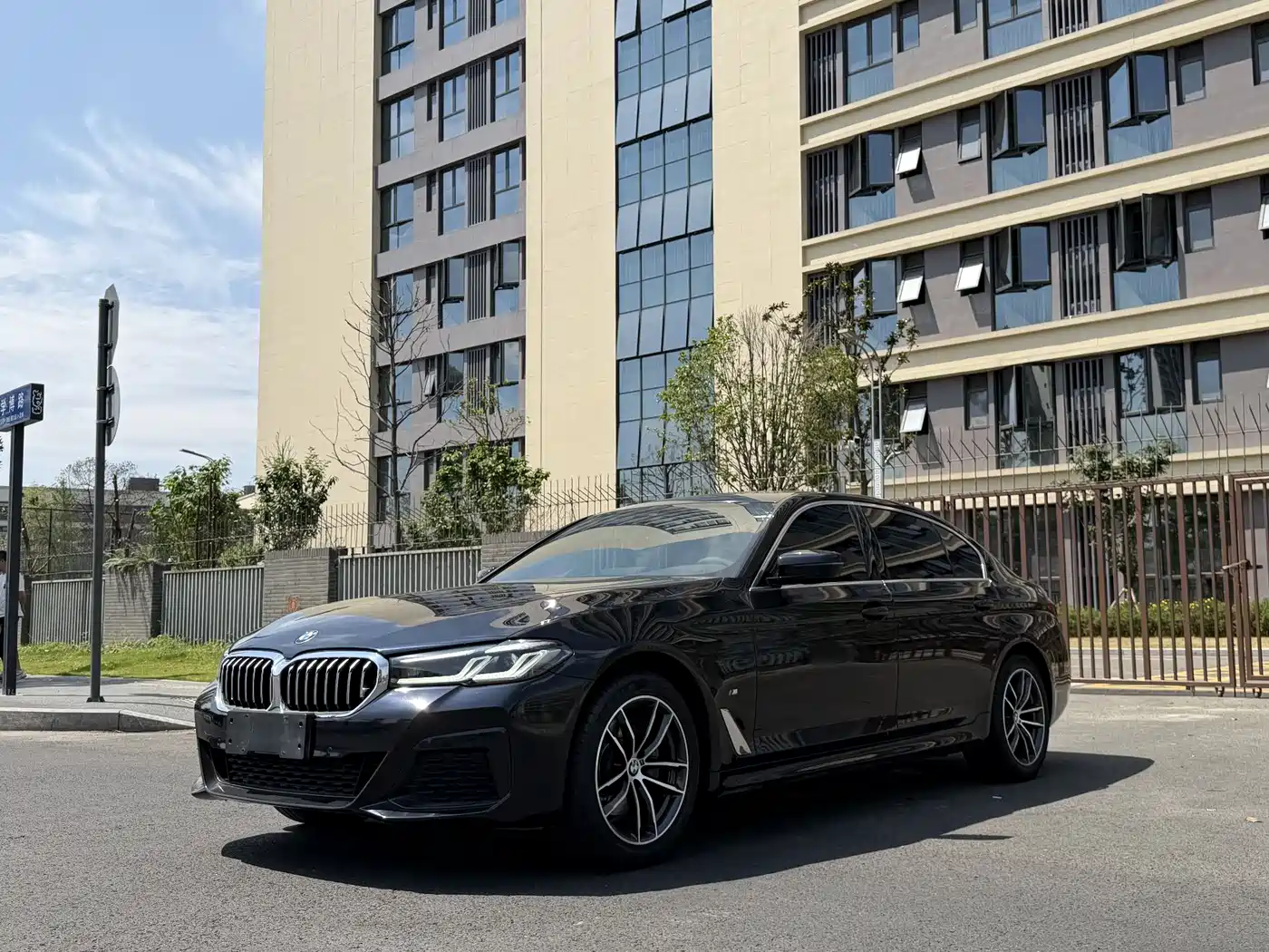 BMW 5 Series 2022 Facelift 525Li M Sport Package