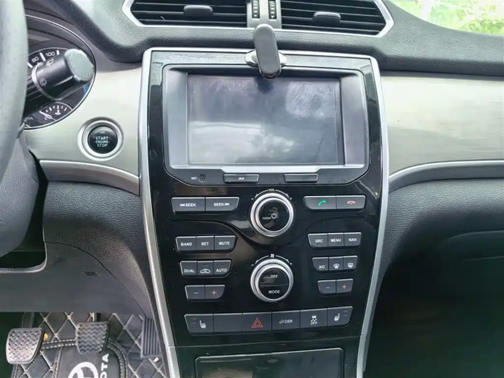 Haval H2 2017 Red Label 1.5T Manual 2WD Luxury фото 2
