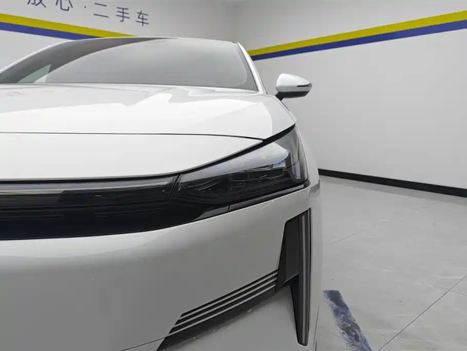 Photo 5 - Geely Galaxy Galaxy L6