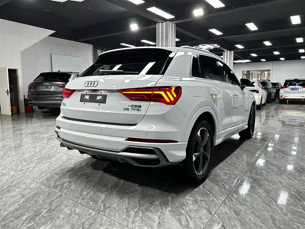 Audi Q3 2022 35 TFSI Fashion Dynamic фото 6
