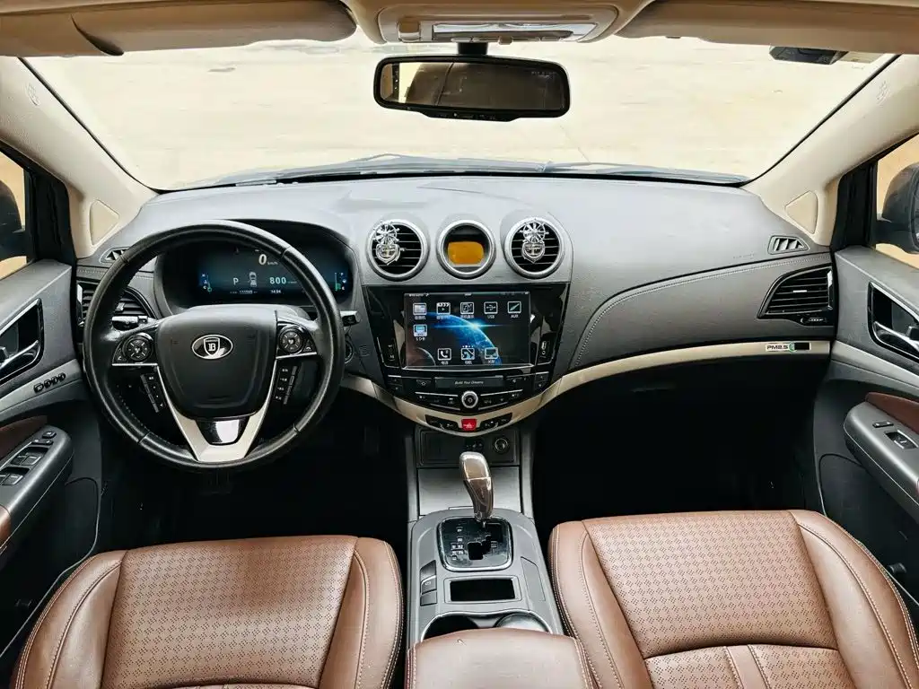BYD S7 2015 2015 2.0T Upgrade Automatic Flagship