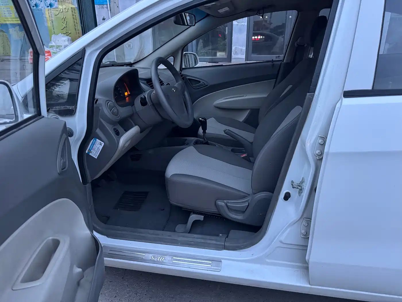 Chevrolet Sail 2013 Sedan 1.2L Manual Ideal Edition фото 6