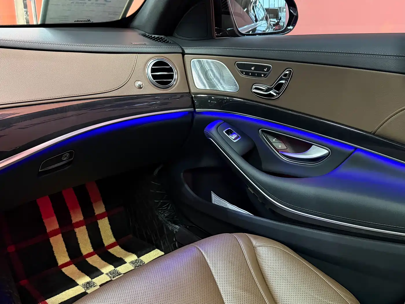 Mercedes-Benz S-Class 2020 S 450 L 4MATIC Collector's Version фото 23