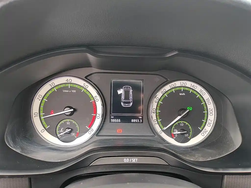 Škoda Kodiaq 2018 TSI330 5-seat FWD Luxury фото 12