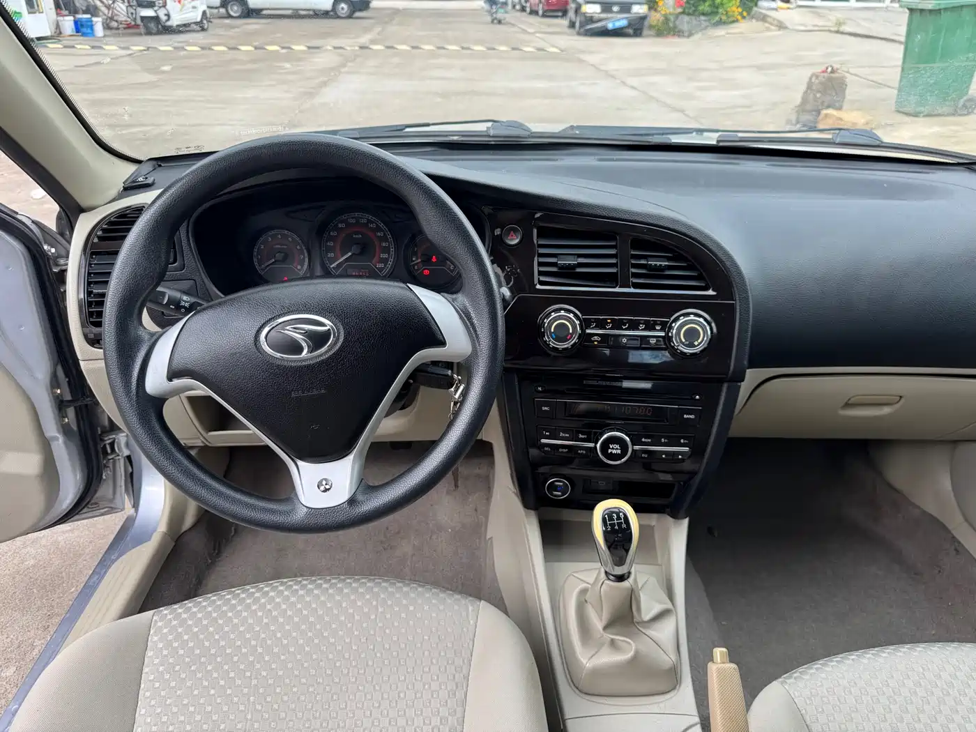 Soueast V3 Lingyue 2014 2014 1.5L Manual People's Edition
