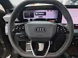 Фото 7 - Audi A6L e-tron
