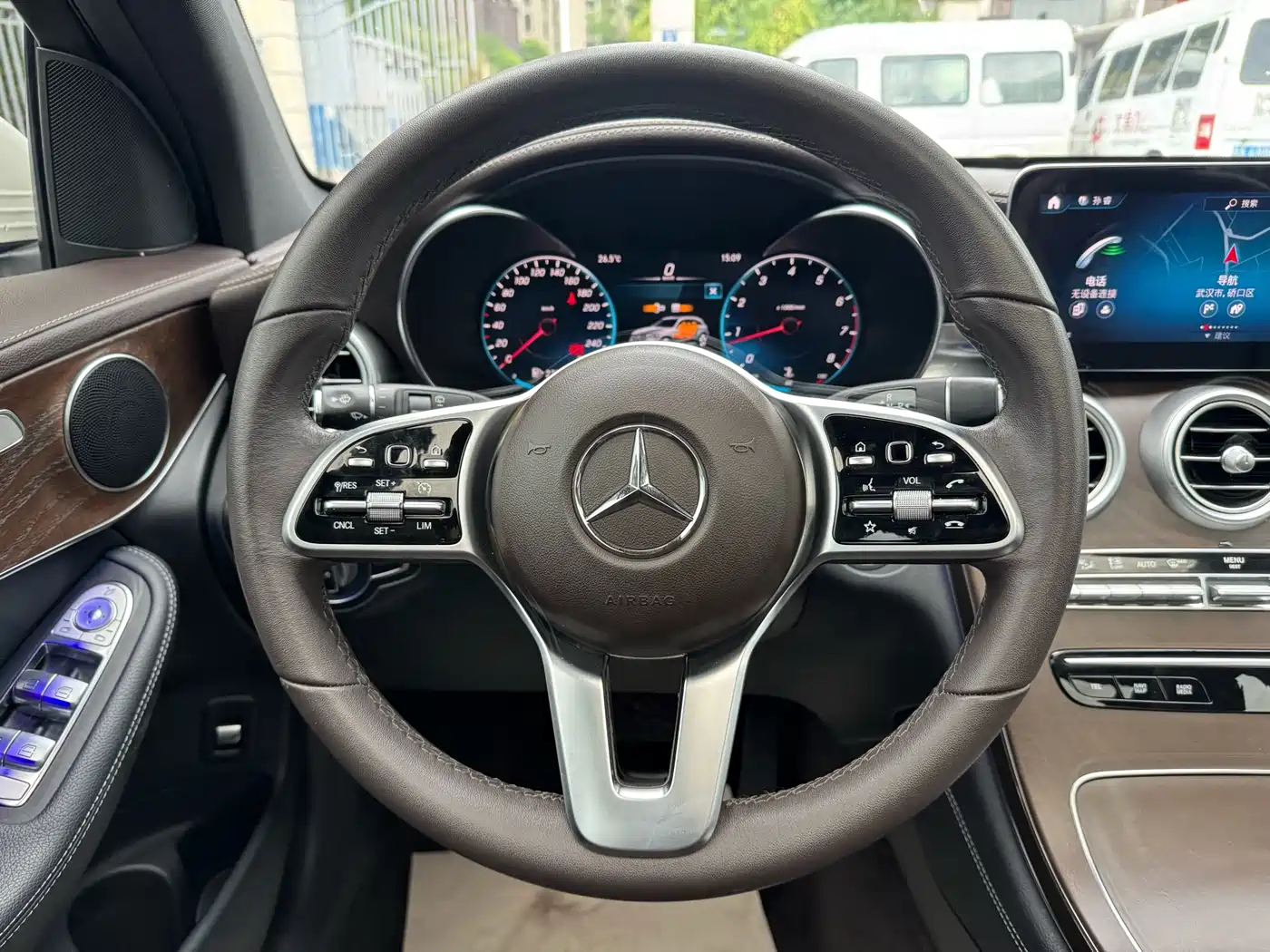 Mercedes-Benz GLC 2021 GLC 300 L 4MATIC Luxury фото 10