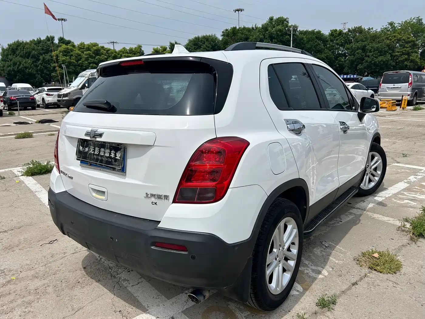 Chevrolet Trax 2016 1.4T Automatic 2WD Comfort Sunroof Edition фото 7