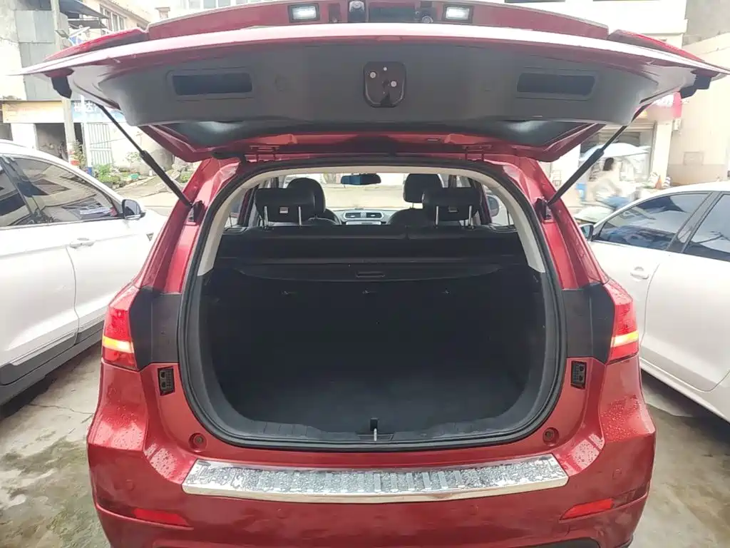 Фото 19 - Haval H2