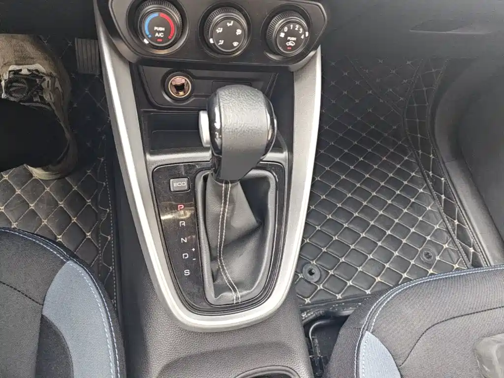 Photo 10 - Baojun 510