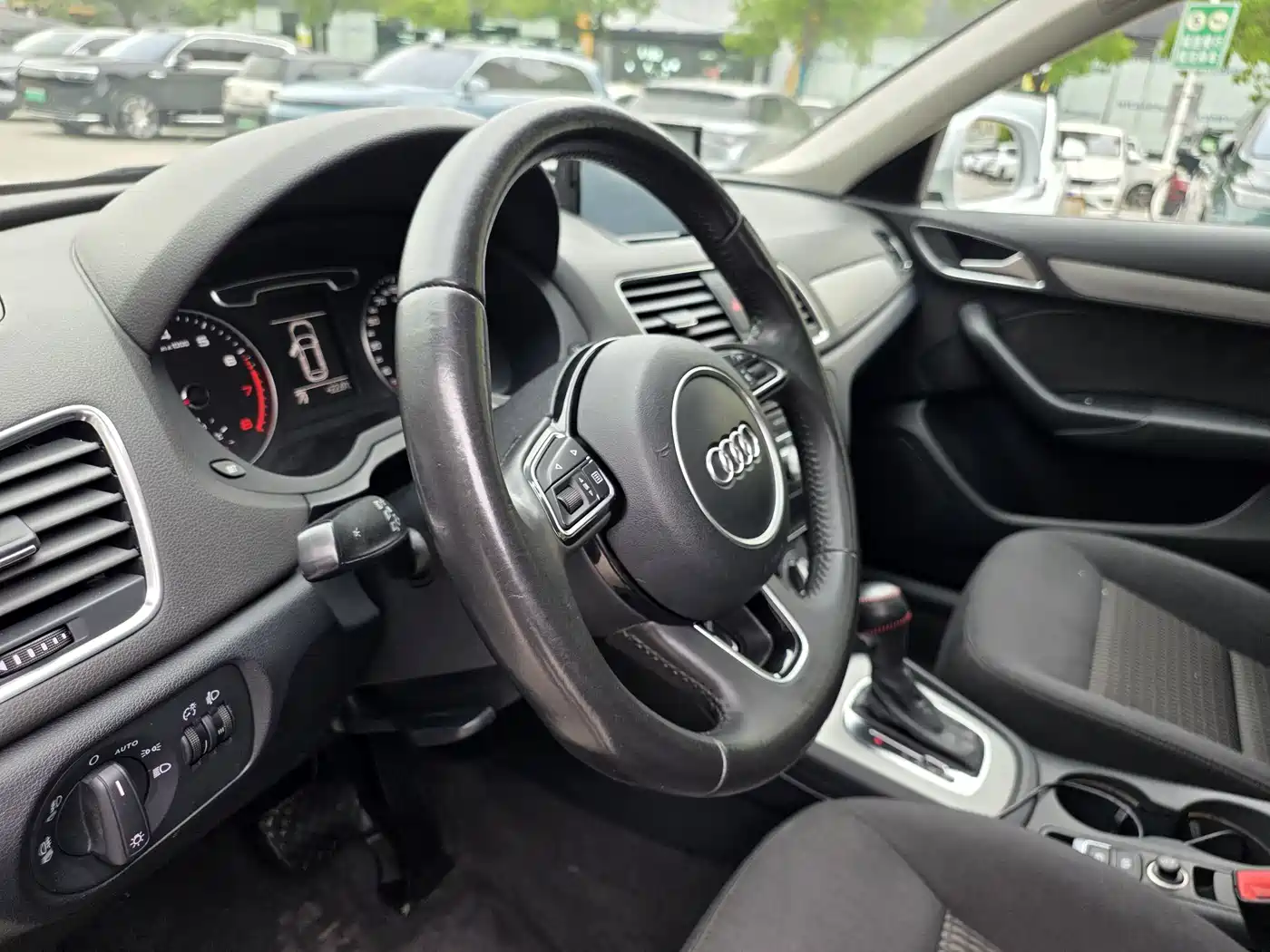 Audi Q3 2015 35 TFSI Progressive фото 7