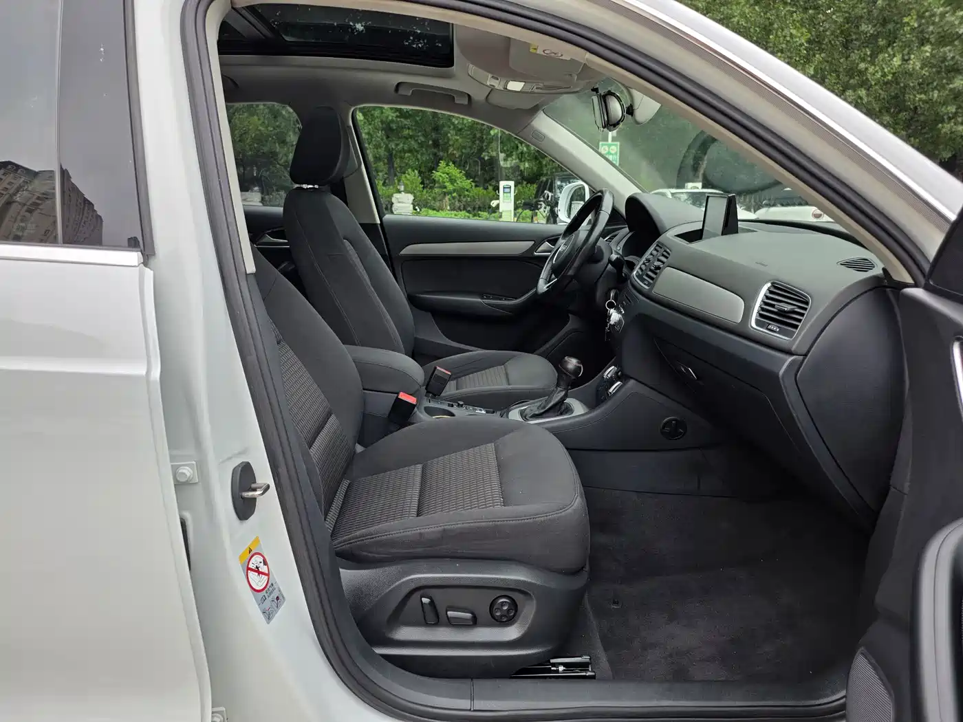 Audi Q3 2015 35 TFSI Progressive фото 15