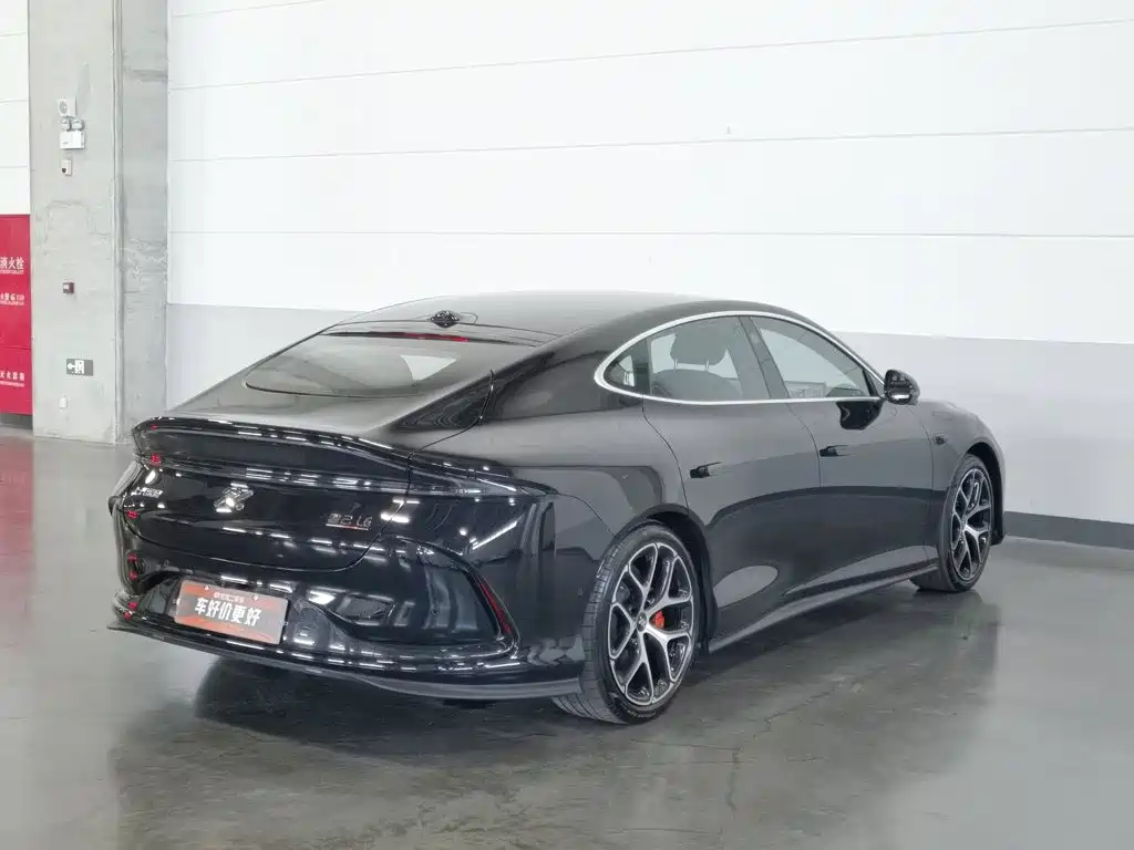2025 IM Motors IM L6