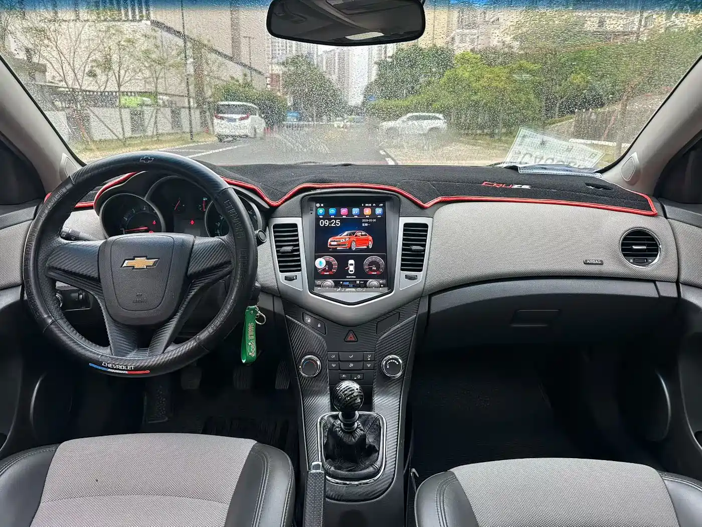 Chevrolet Cruze 2013 1.6L SL MT фото 5