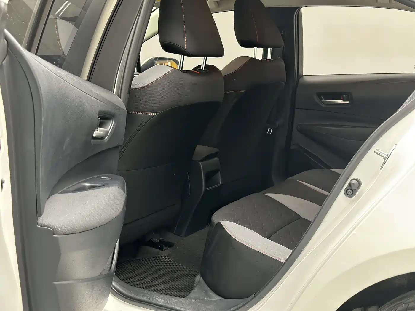 Toyota Corolla 2024 2023 1.2T Pioneer Edition