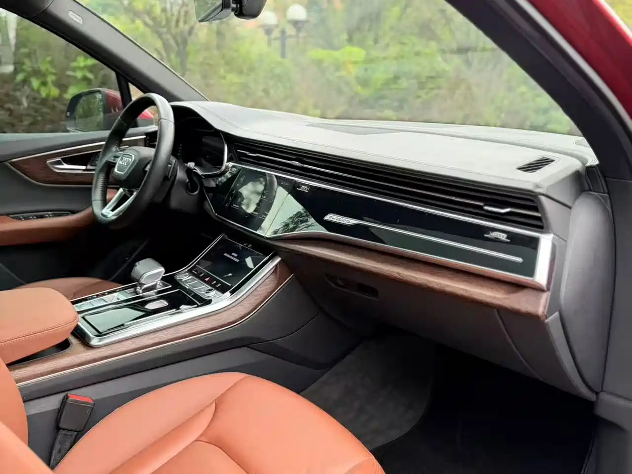 Audi Q7 2020 55 TFSI quattro Black Warrior Exclusive Edition фото 6