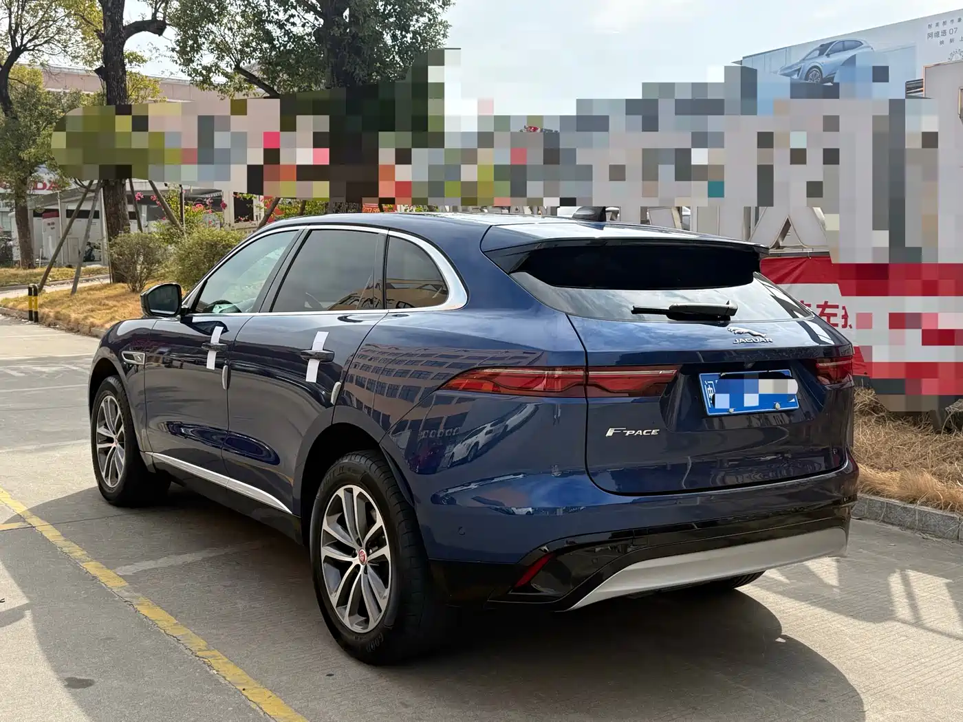 JAGUAR F PACE