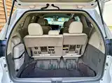 Photo 17 - Toyota Sienna