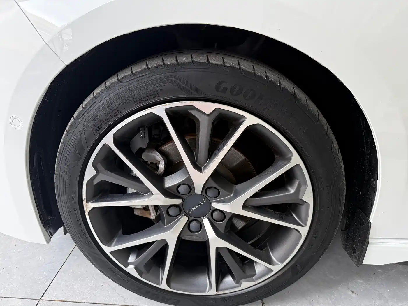 Lynk & Co 03 2021 1.5TD DCT Jin Pro фото 17