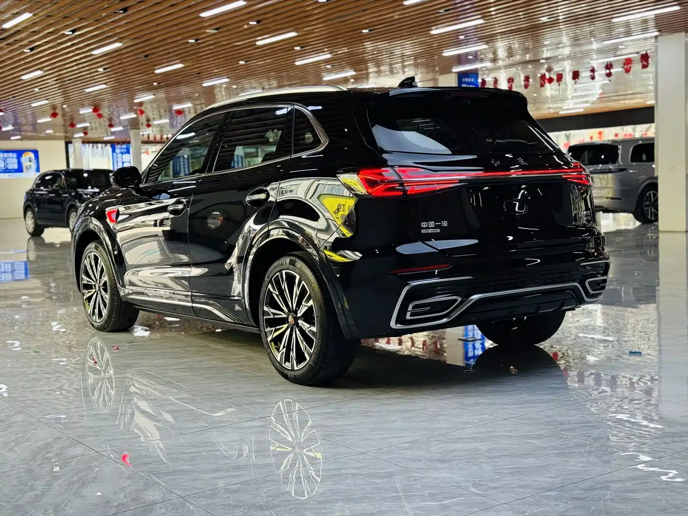 Hongqi HS5 2023 2.0T AWD Flag Enjoy Pro Edition фото 34