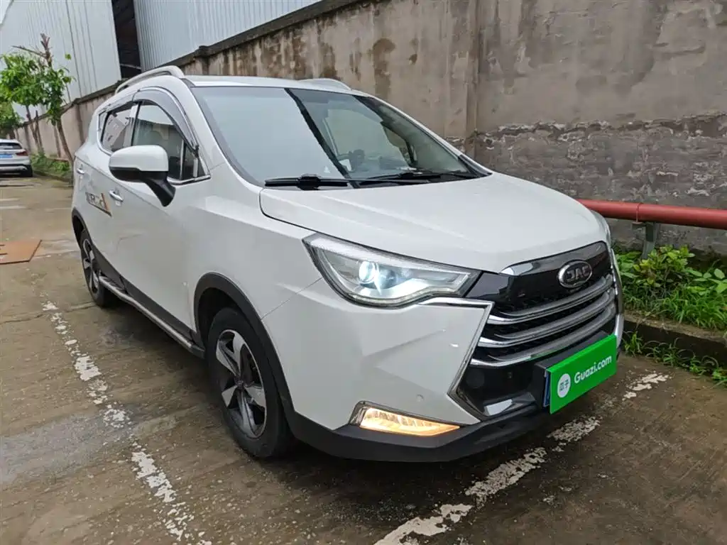 JAC Motors Refine S3 2018 2018 Custom Edition 1.5L Manual Luxury Smart
