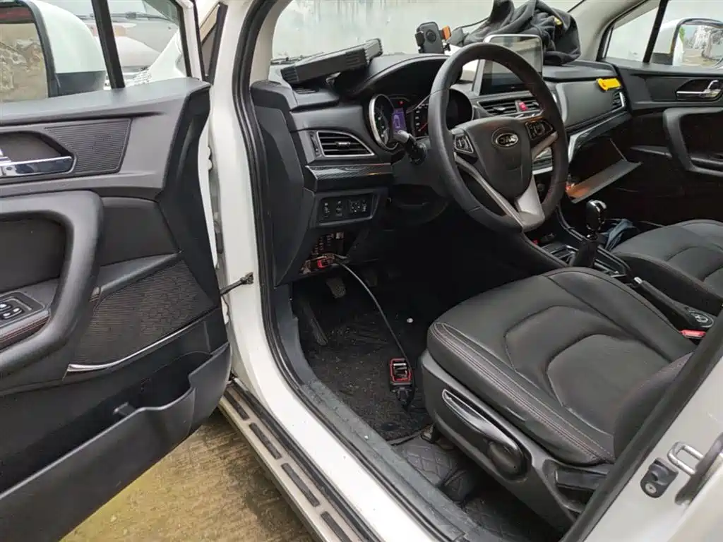 JAC Motors Refine S3 2018 2018 Custom Edition 1.5L Manual Luxury Smart
