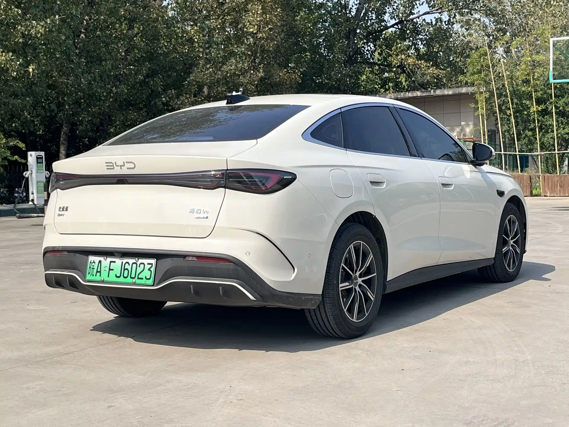 Photo 7 - BYD Seal 06 New Energy