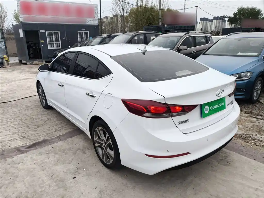 Hyundai Elantra 2018 1.6L Automatic 15th Anniversary Special Edition фото 23