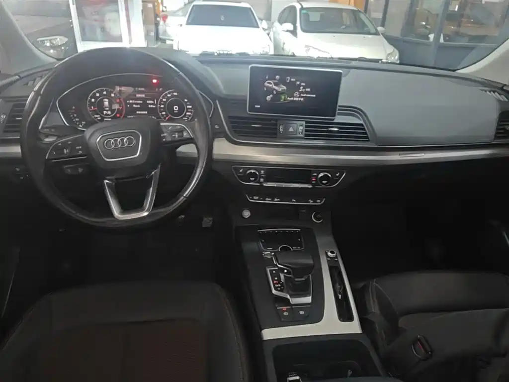 Audi Q5L 2018 40 TFSI Premium Fashion China VI фото 10