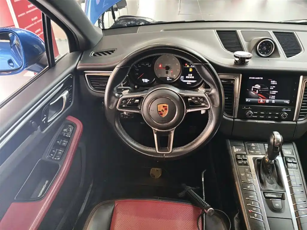 Porsche Macan 2017 Macan S 3.0T фото 17
